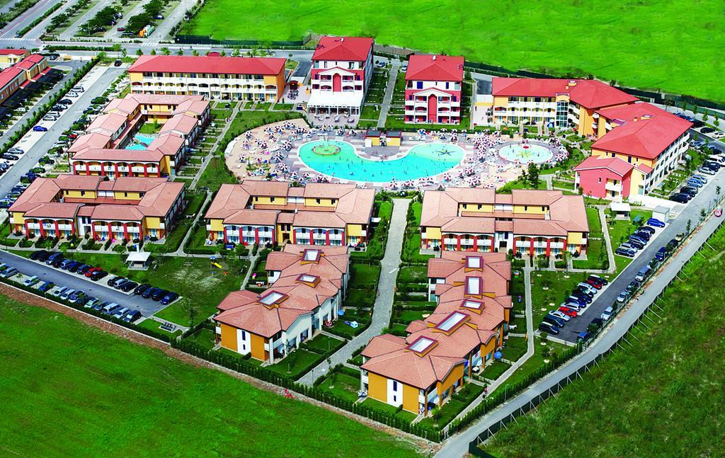 Villaggio Ai Pini Duna Verde Luaran gambar